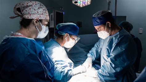 What Does a Cardiothoracic Surgery PA Do?