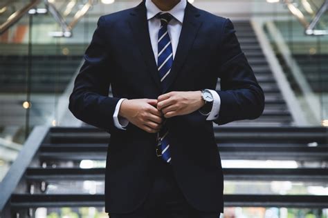 What Does a Chase Banker Do?