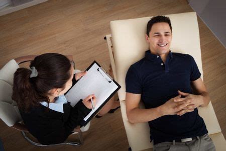 What Does a Clinical Psychologist Do?