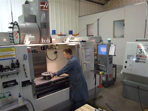 What Does a CNC Machinist Do?