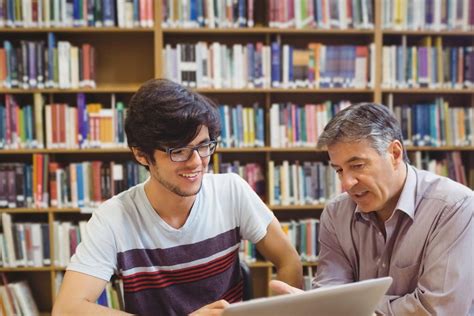 What Does a College Counselor Do?