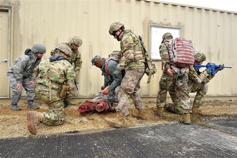 What Does a Combat Medic Do?