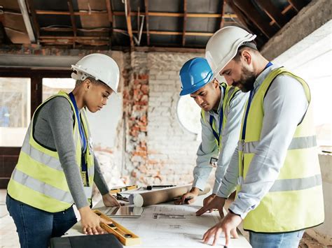 What Does a Construction Coordinator Do?