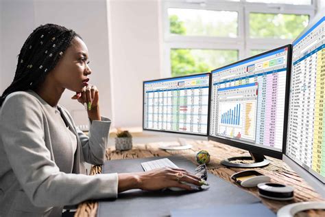 What Does a Data Analyst in Washington D.C. Do?