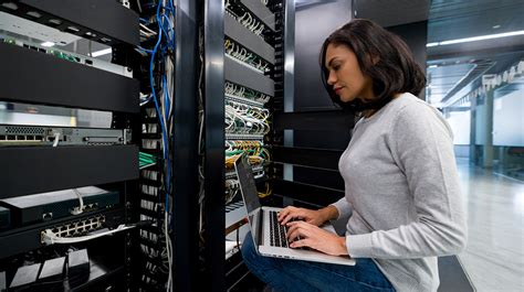 What Does a Data Center Technician Do?