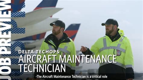 What Does a Delta Aircraft Mechanic Do?