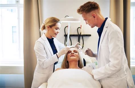 What Does a Dermatology Physician Assistant Do?