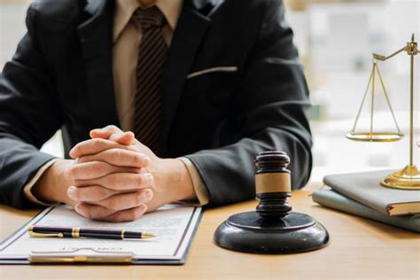 What Does a Federal Attorney Do?