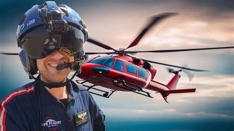 What Does a Flight Paramedic Do?