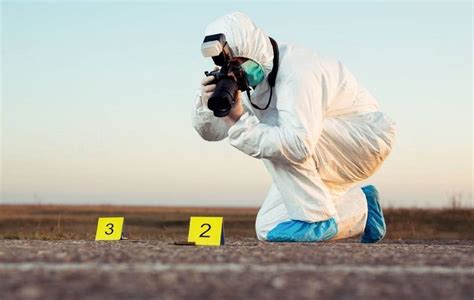 What Does a Forensic Medical Examiner Do?