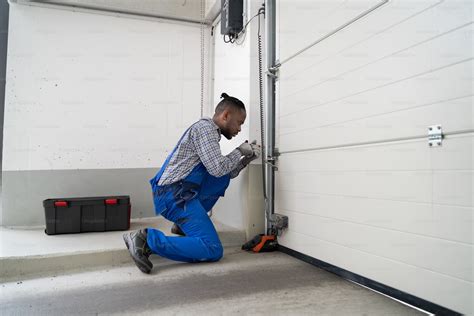What Does a Garage Door Technician Do?
