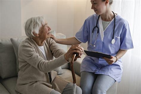 What Does a Hospice RN Do?