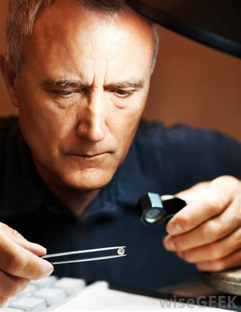 What Does a Jewelry Maker Do?
