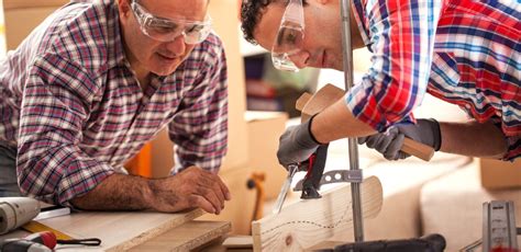 What Does a Journeyman Carpenter Do?