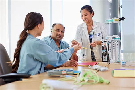What Does a Kaiser Permanente RN Do?