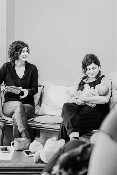 What Does a Lactation Consultant Do?