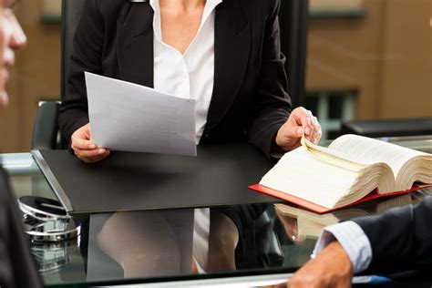 What Does a Legal Consultant Do?
