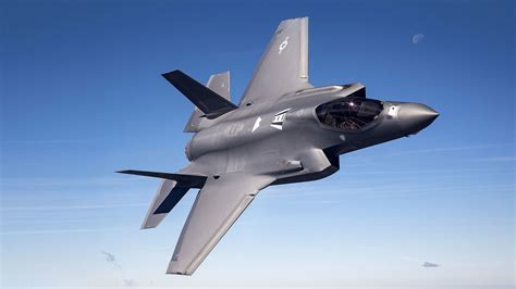 What Does a Lockheed Martin Product Operations Managert Do?