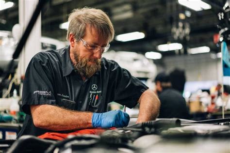What Does a Master Technician Do?