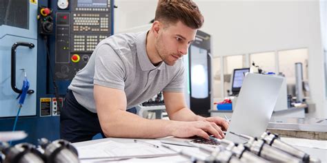 What Does a Mechanical Engineering Technician Do?