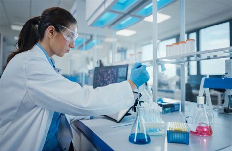 What Does a Medical Laboratory Scientist (MLS) Do?