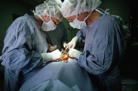 What Does a Neurosurgeon Do?