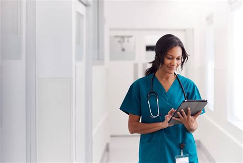 What Does a Nurse Technician Do?
