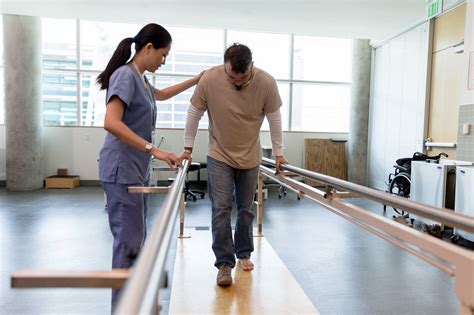 What Does a Physical Therapist in New York Do?
