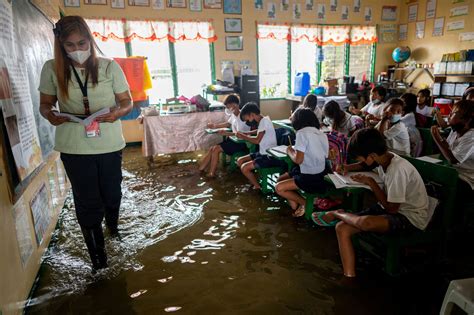 What Does a Public School Teacher Do? A Look Inside the Classroom and Beyond