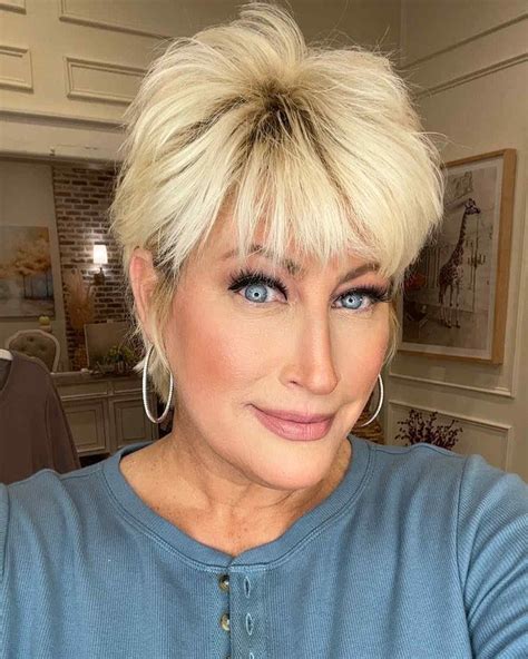 What Does a QVC Host Do?