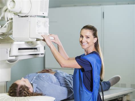 What Does a Radiology Tech Do?