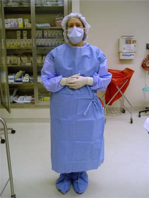What Does a Scrub Nurse Do? A Look Beyond the Sterile Field
