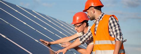 What Does a Solar Panel Installer Do?