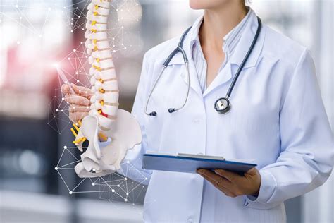 What Does a Spinal Surgeon Do?