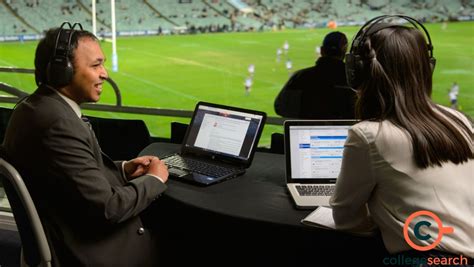 What Does a Sports Journalist Do?