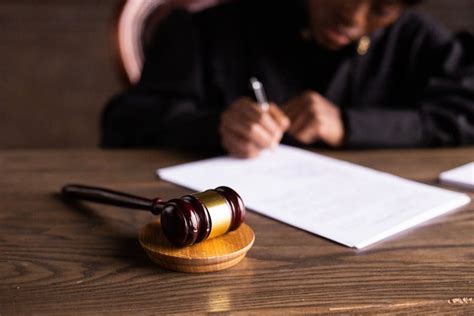 What Does a Sports Lawyer Do?