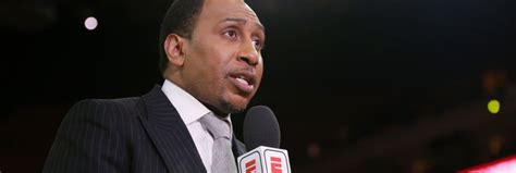 What Does a Sports Media Personality Actually Do?