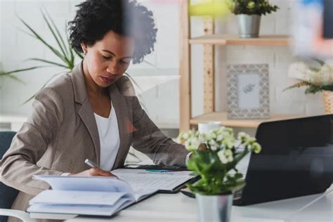 What Does a Staffing Coordinator Do?