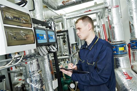 What Does a Stationary Engineer Do?