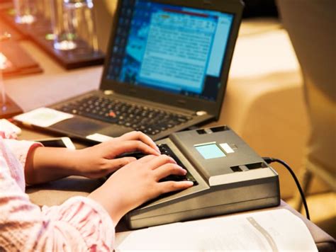 What Does a Stenographer Do?