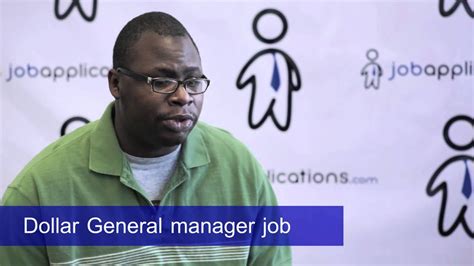 What Does a Store Manager at Dollar General Do?