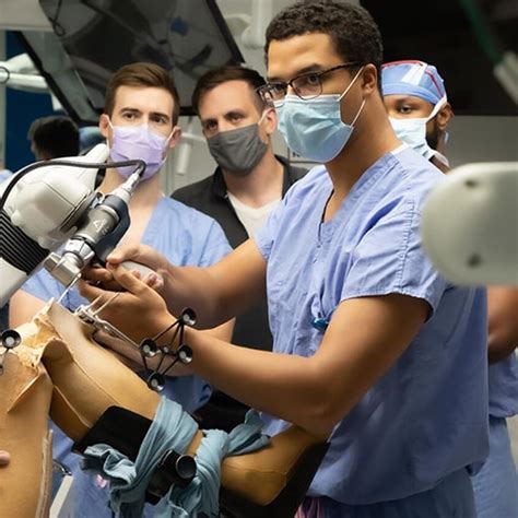 What Does a Surgery Resident Do?