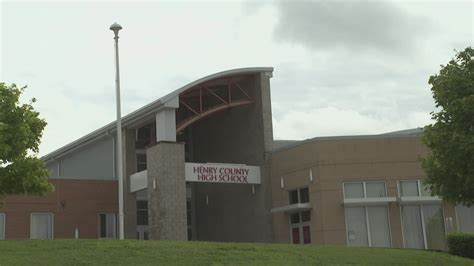 What Does a Teacher in Henry County Schools Do?