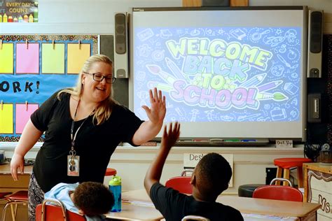 What Does a Teacher in New Jersey Do?