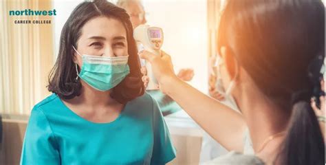 What Does a Traveling Medical Assistant Do?