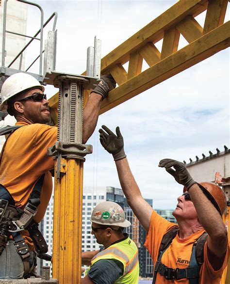 What Does a Union Carpenter Do?