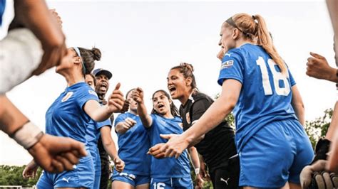 What Does a USL Soccer Player Do?