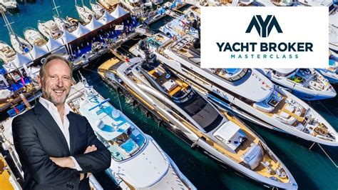 What Does a Yacht Broker Do?