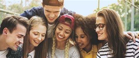 What Does a Youth Minister Do?