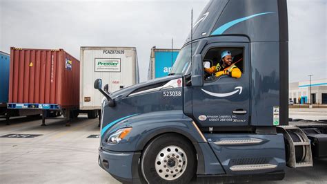 What Does an Amazon Truck Driver Do?